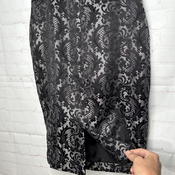 Worthington Skirt Size 10 Black Gray Jacquard‎ Pencil Skirt Stretch Waist NWT - Picture 6 of 6